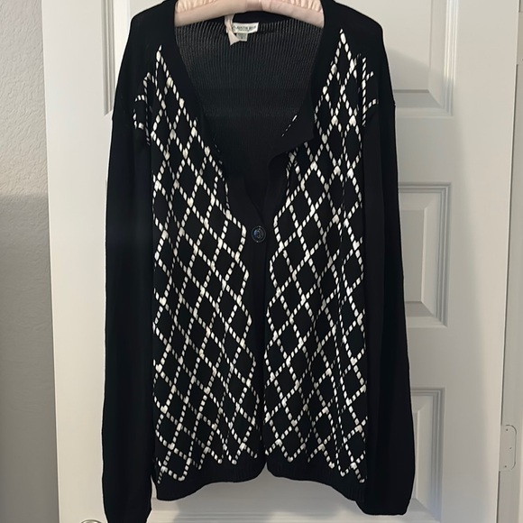 Austin Reed Sweaters - VTG Austin Reed black & white cardigan SZ 3X plus size silk cotton blend dressy